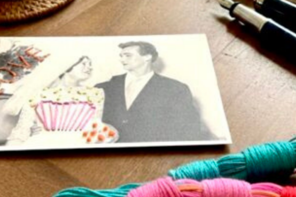 Come ricamare a mano una foto in bianco e nero