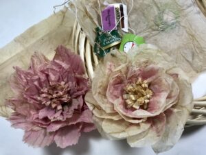 Riciclo creativo: creiamo un fiore con le bustine di tè