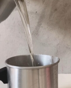 colatura-cera-candele-fai-da-te