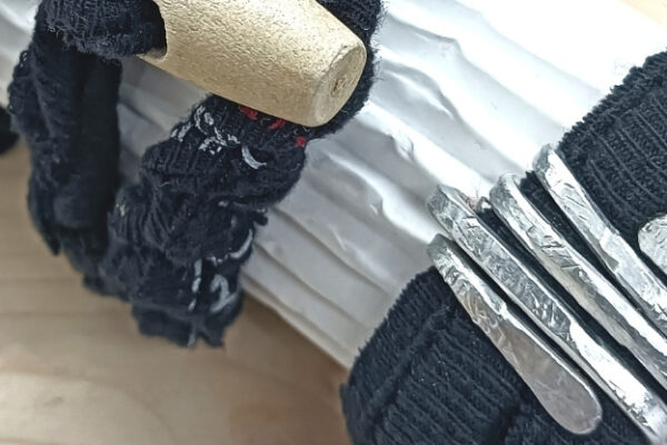 Braccialetti dell’amicizia fai da te: 3 idee regalo facili e veloci