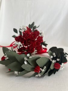 corona d'alloro e bouquet di fiori di carta corona d'alloro e bouquet di fiori di carta