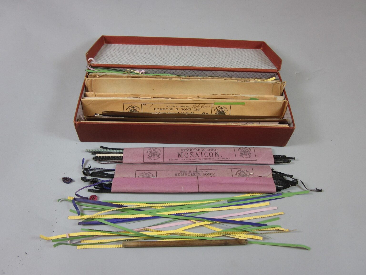 Labbratura Manualità Kit Completo Per Quilling - 30+ Strumenti Per